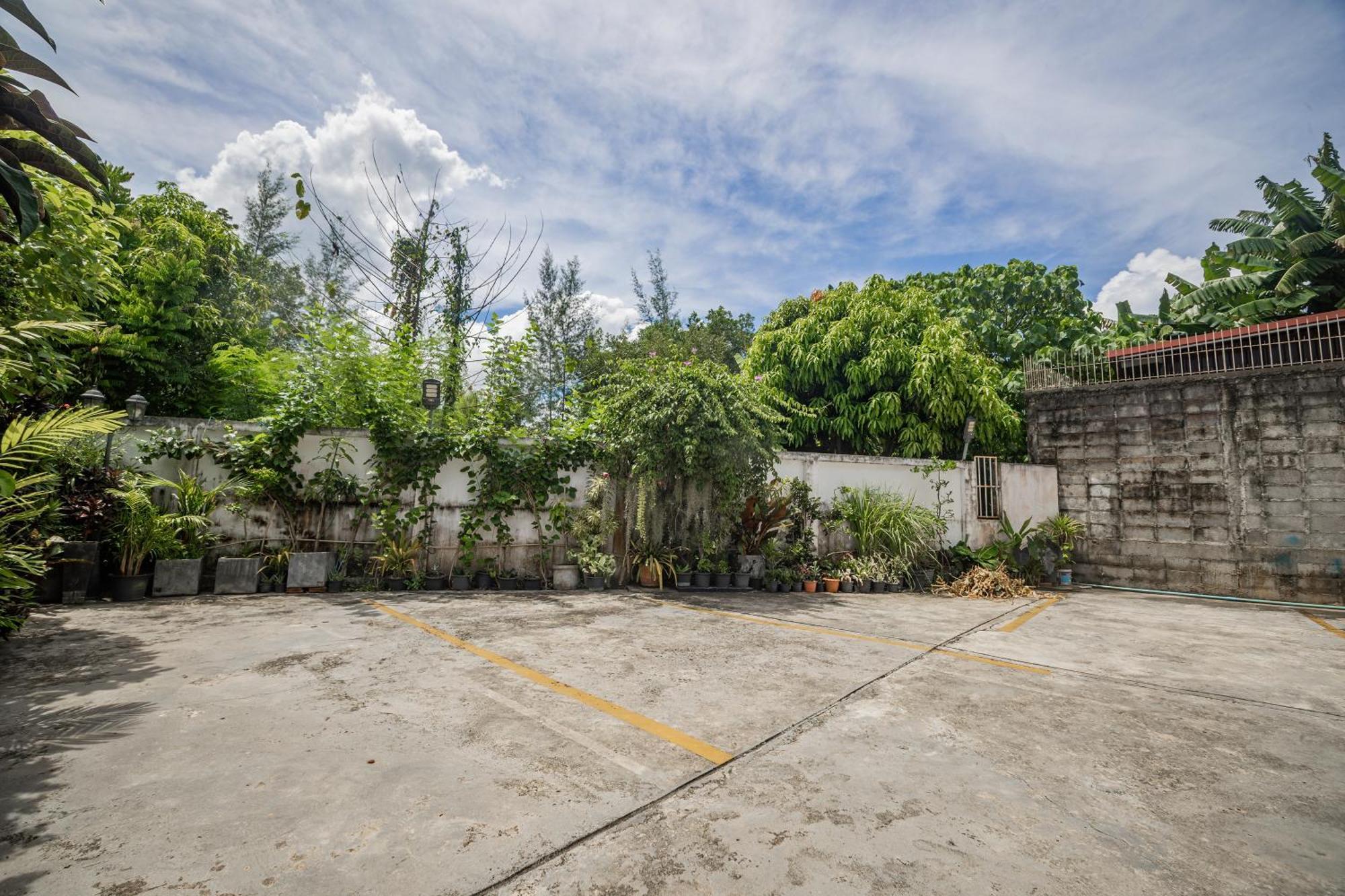 Winrisa Place Nai Yang Exterior photo